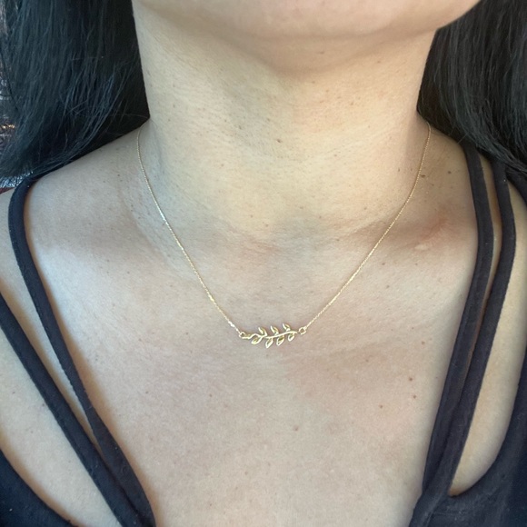 14k Italian solid gold olive tree branch necklace - Picture 9 of 11